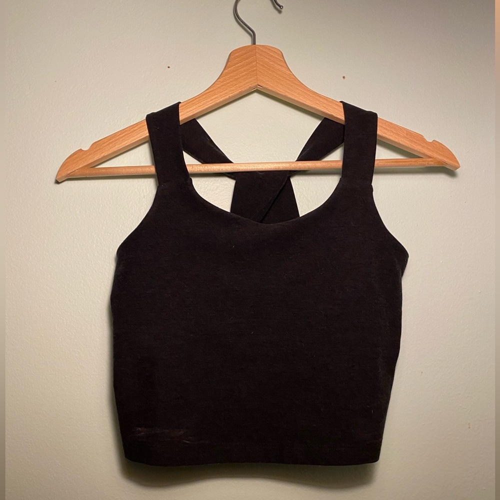 Black athletic crop top